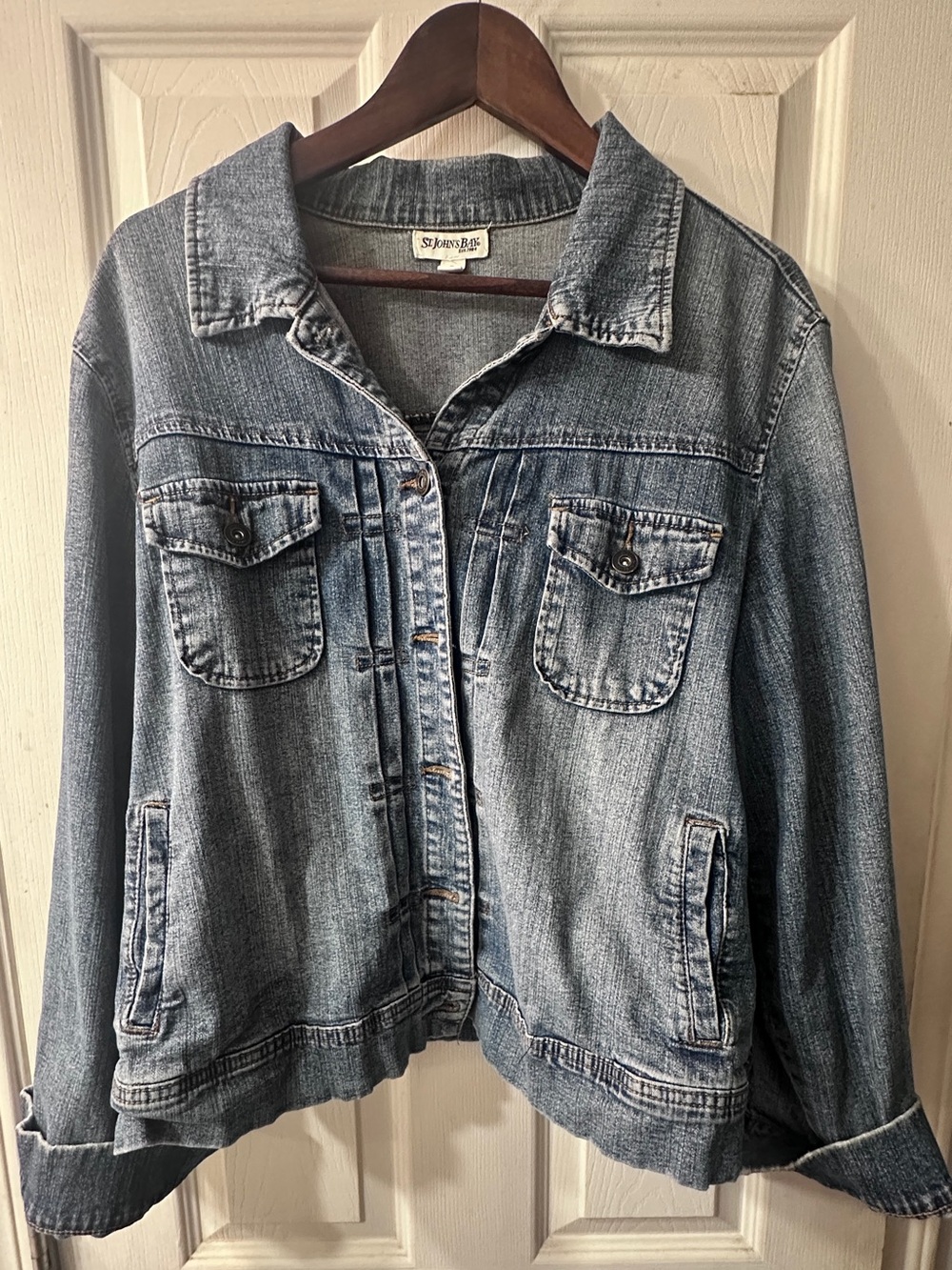 St. John’s Bay Women’s XL Denim Jean Jacket Stretch Medium Wash